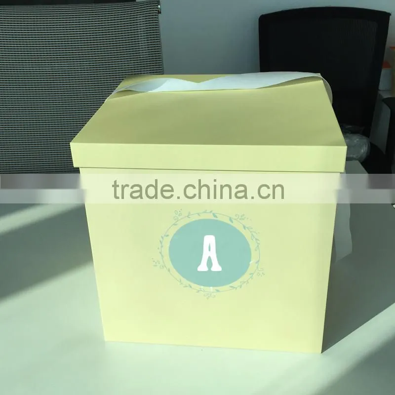 Flower boxes with custom Logo