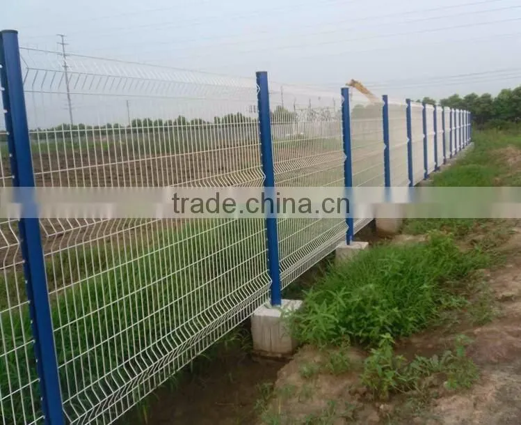 easily assembled Peach post PVC coated fence panel