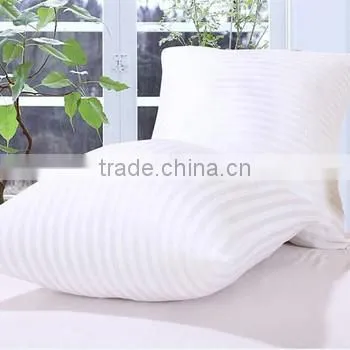 Fiber opening and carding machine with pillow stuffing filling machine