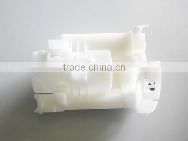 Diesel Engine Parts 23300-21010 Plastic Fuel Filter