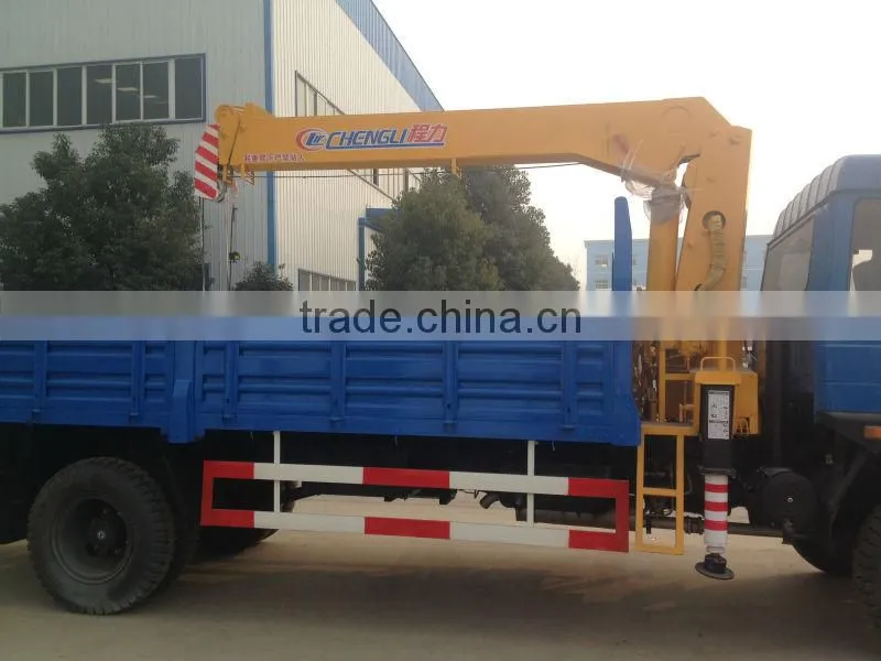 Dongfeng truck crane with 6-7T factory direct