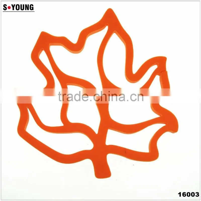 16002 heart shape silicone high temperature heat insulation mat kitchenwares silicone mat flexible silicone heating mat