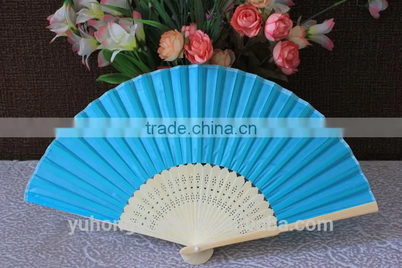 The existing wedding bamboo fan