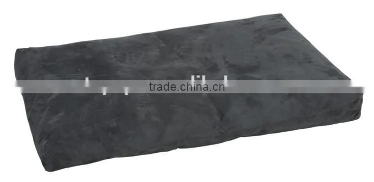Hot Selling Fashion Shredded Foam OEM Eco-Friendly Wholesale dog bed at home goods