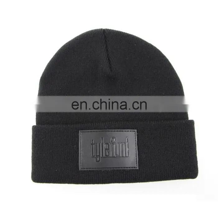 Qianzun black and maroon mixed yarn beanie hat