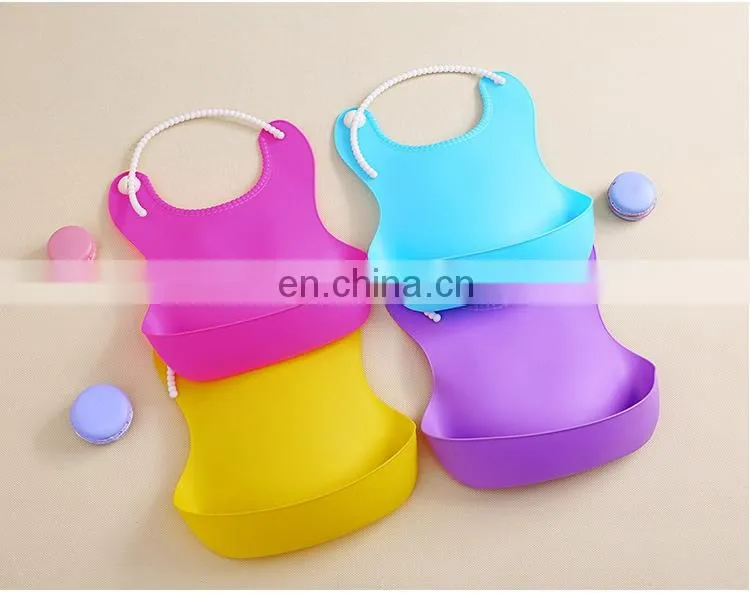 Hot selling latest baby bib silicone waterproof cute baby bandana bib for feeding