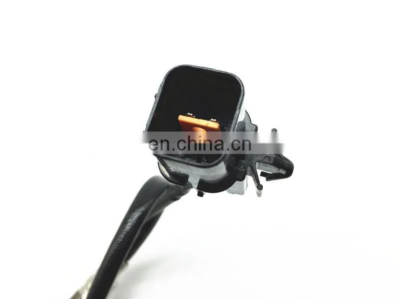 Lambda Sensor Oxygen Sensor For M-itsubishi Airtrek Lancer Estate Saloon OEM # MR578199