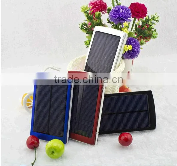 Factory 10000mAhPortable Solar Charger