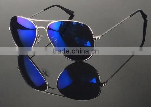Sunglasses for Men and Women - classic style