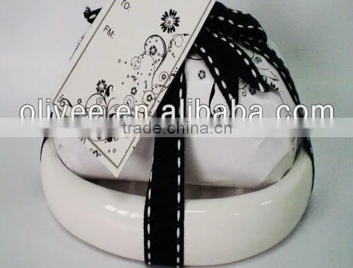 nice scent solid bath soap hand soap with ceramic dish