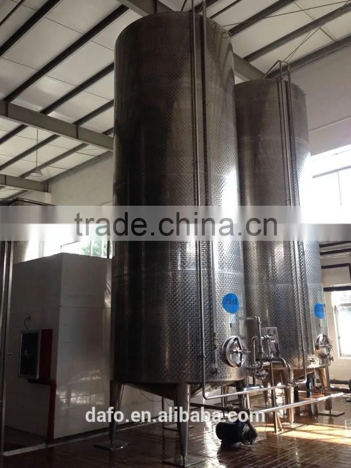 Wine honeycomb cooking jacketed fermenter