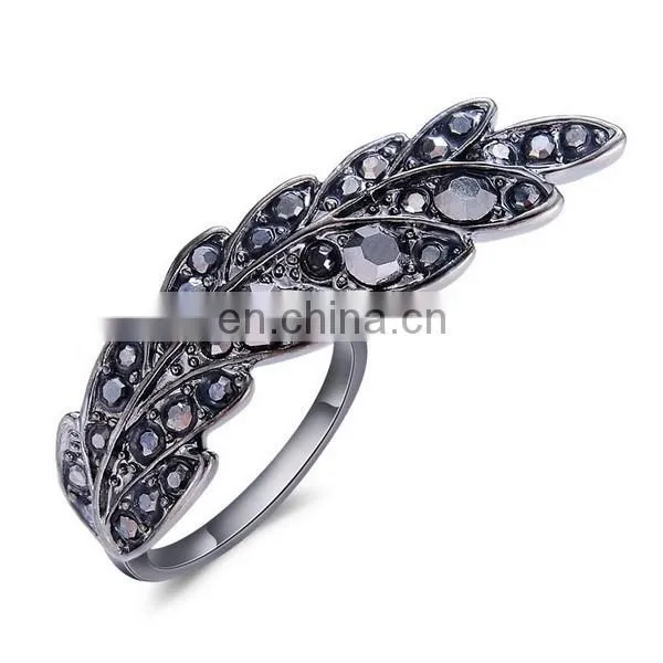 Fashion Design Gold Plated Leaf Knuckle Ring Paved Diamond Statement Ring