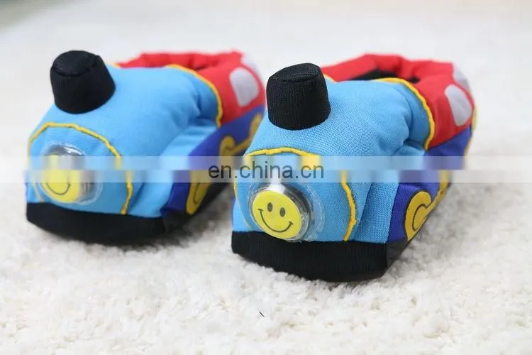 OEM funny cheap wholesale kids shoes with blinking light