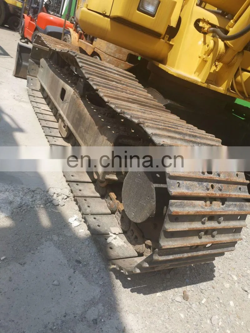 Cheap KOMATSU PC60 Mini Crawler Excavator 6 ton mini crawler digger Japan made Komatsu machine