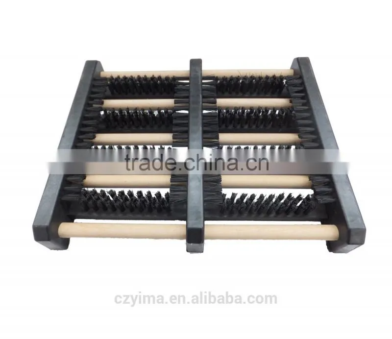 Boot&shoe brush with plastic frame in black