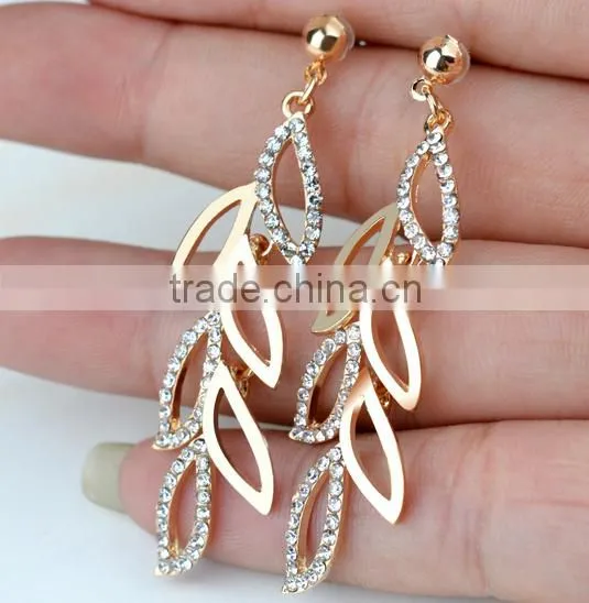 Leaf shaped gold drop earring, hot sale all types of earrings