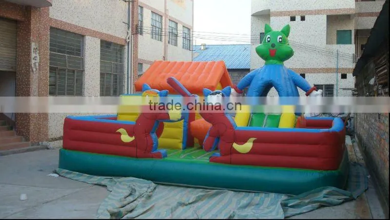 2013 TOP inflatable large amusement park
