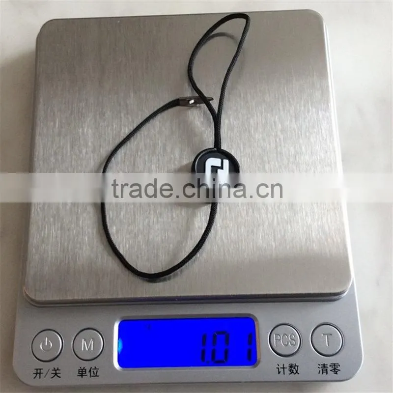 Metal hanging tag
