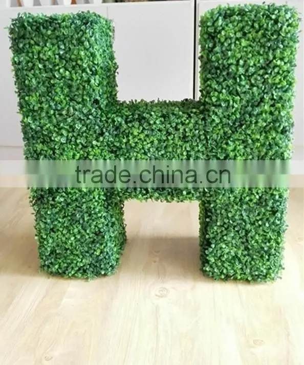 Landscaping artificial different shape of boxwood grass wall