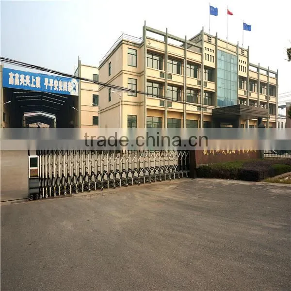 absorbent lint free nonwoven cleaning roll for wet tissue