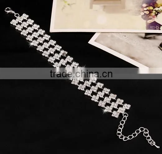 New Fashion Women Lady Gold Plated Crystal Cuff Bangle Love Heart Charm Bracelet