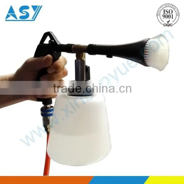 Air blow gun blow off dust with vibrative brush