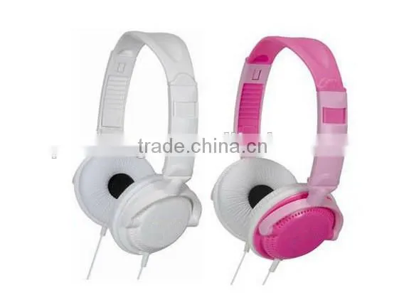 2015 Hot selling Good Quality Noise Isolated Headphone