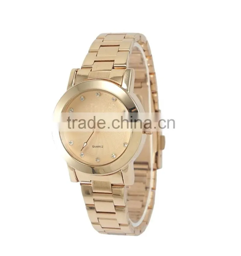New developed models classical quartz women watches silver and gold color design wrist watch women