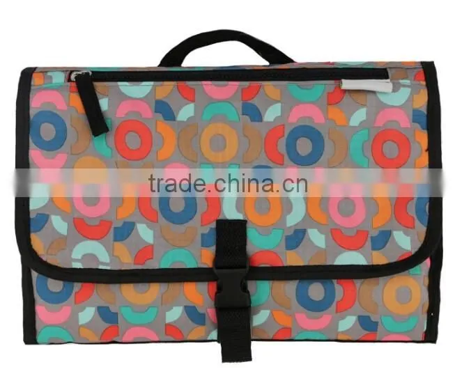 Convinient and Easy-to-carry Diaper Changing Mat