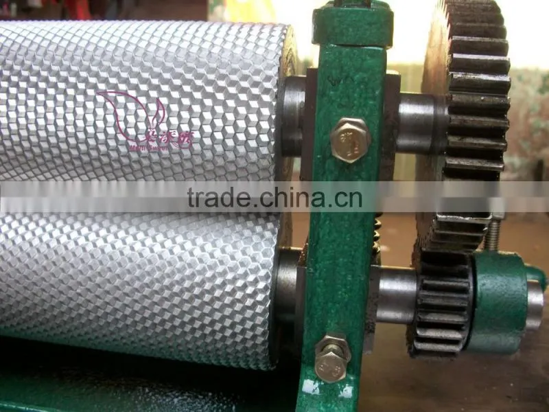 Beeswax machine Beeswax embossing machine,Beeswax Foundation Sheet Roller Machine
