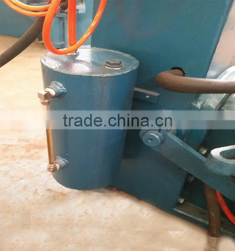 Microseism Jolt Squeeze Clay Sand Molding Machine