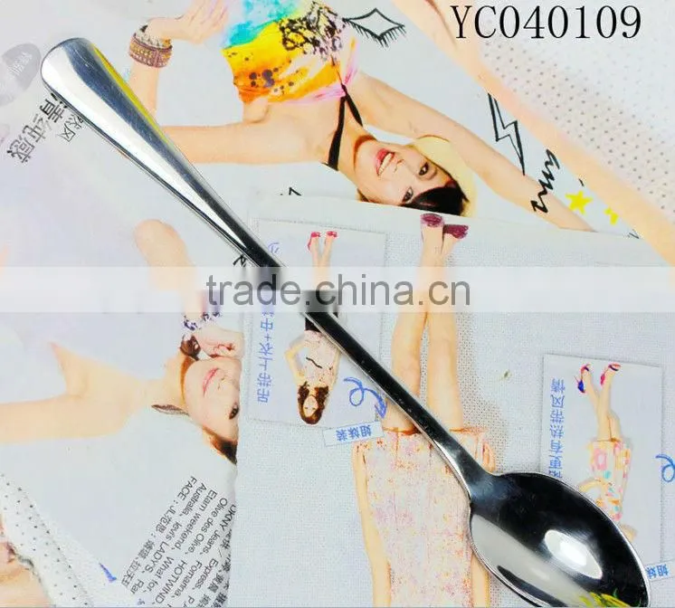 2014 new style Stainless table fork and spoon with plastic handle and low price