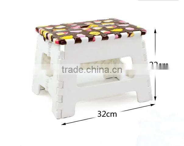 high quality grain patterns portable folding stool with water printing /plastic folding stool