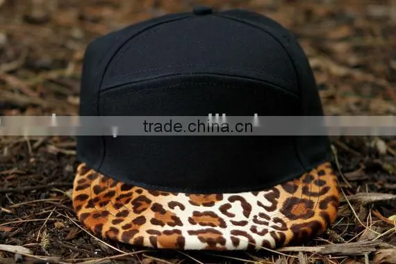 Flat brim blank leopard 6 panel custom camp cap