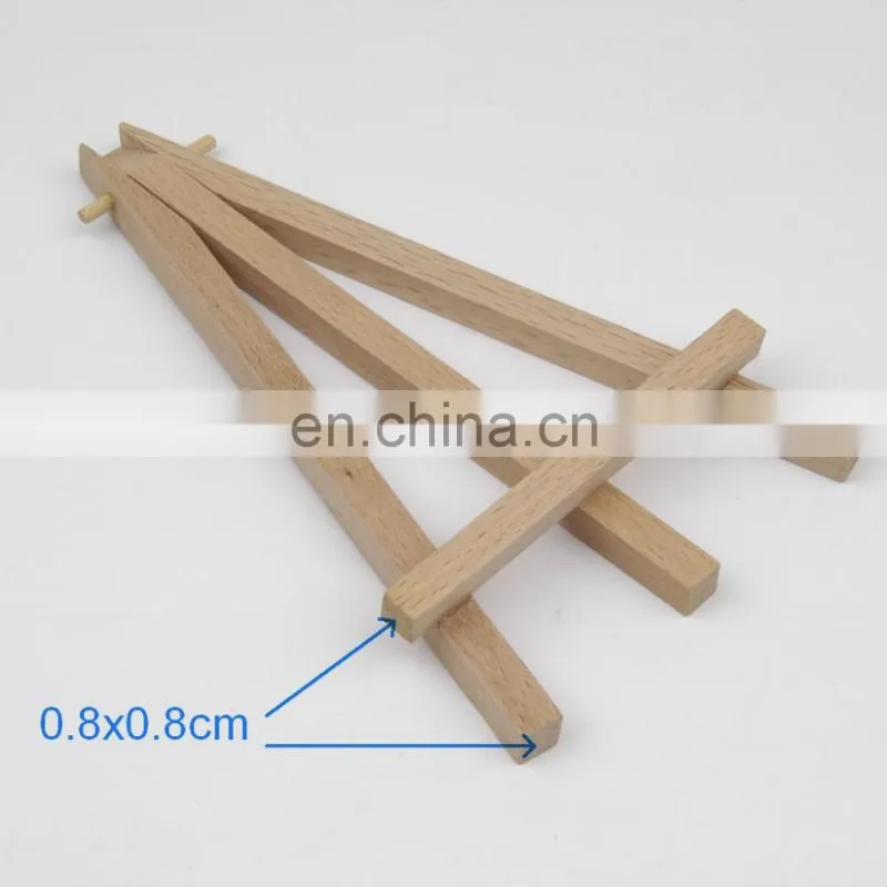 Wooden tabletop art easel