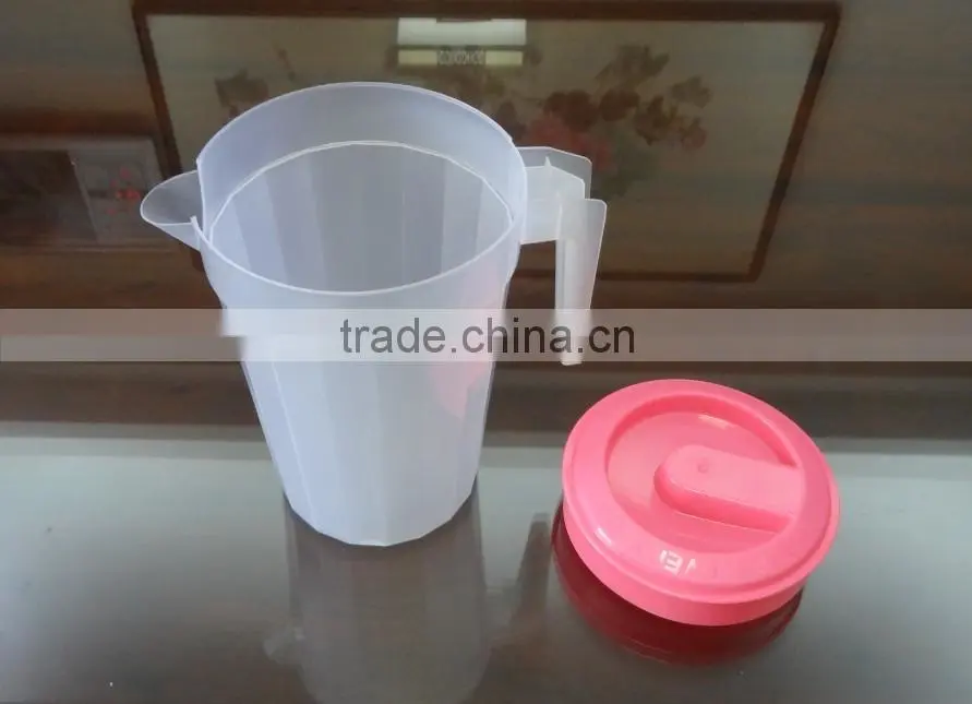 High quality 2.5L plastic water pitcher