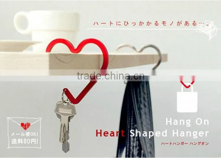 Novelty Heart-Shape Red Table Metal Bag Hanger
