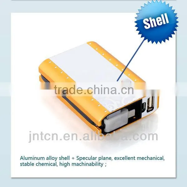 Newest! 5V 4000/4400/5200/5600mAh universal dual output 2-in-1 build-in cable portable power bank MP016
