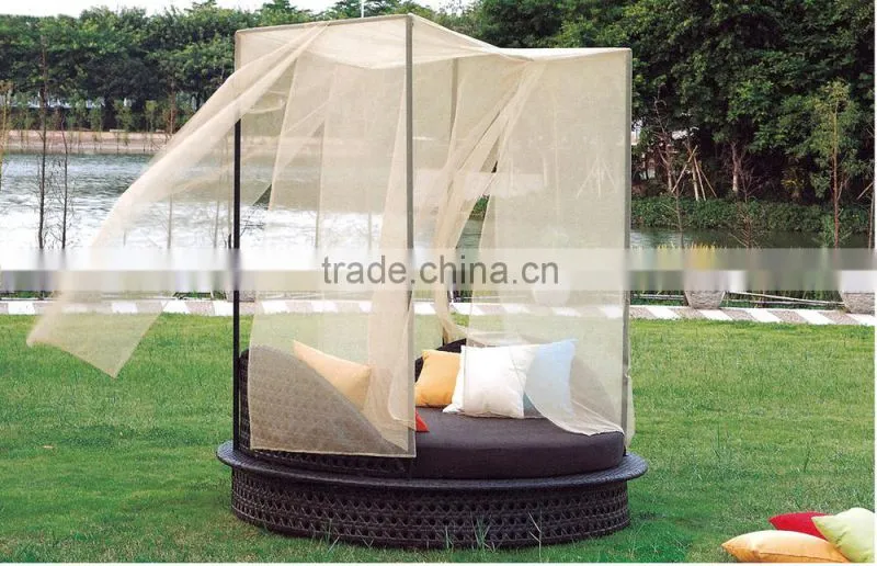 Outdoor Rattan Wicker Garden Furniture Set round sofa bed