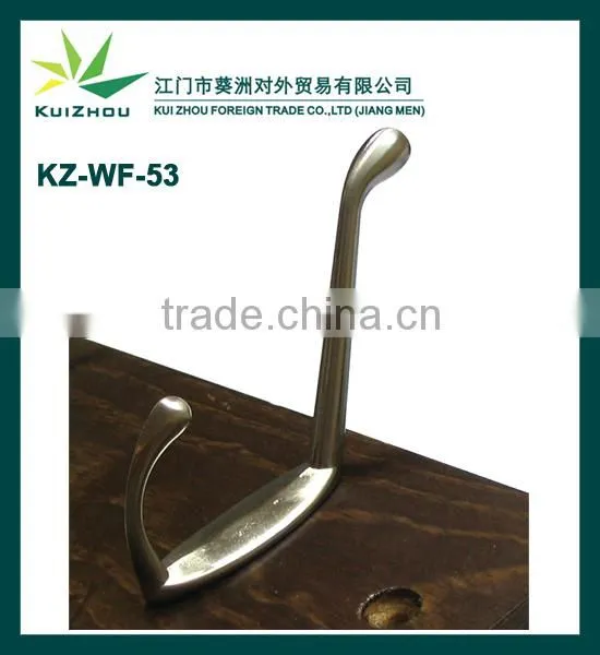 Wooden hanger hooks