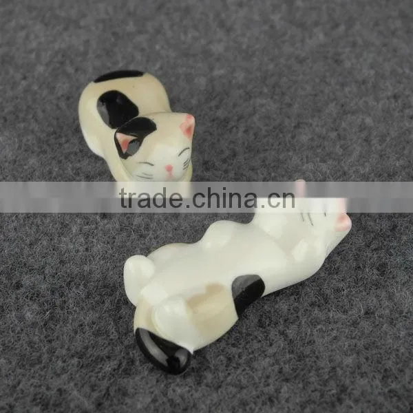handpaint luck cat ceramic chopstick rest