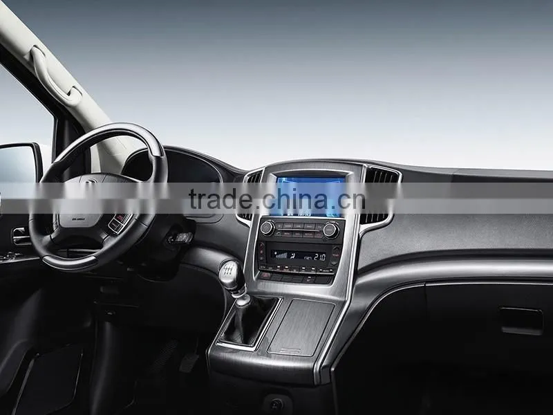Dongfeng CM7 7-seat minivan for sale