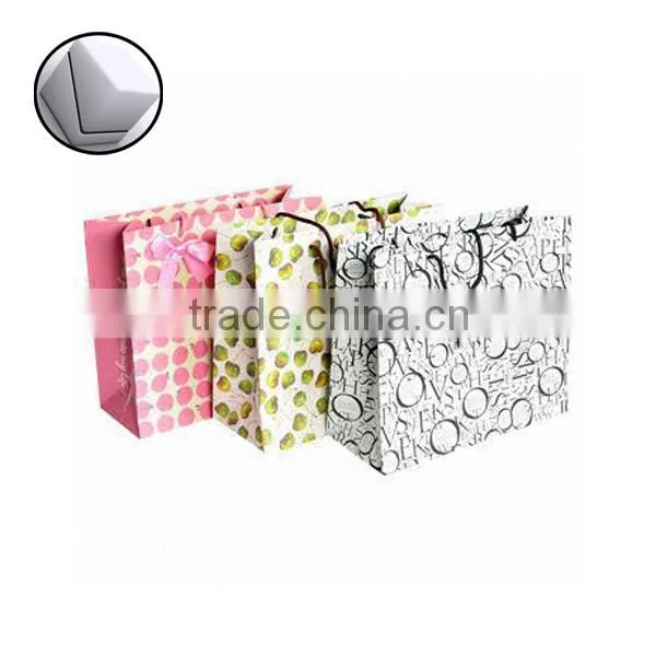customized logo printed paper bag with OEM service made in China Supplier