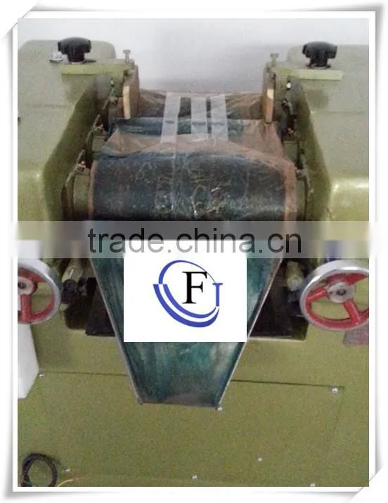 2014 Hottest new ink laboratory three roll mill