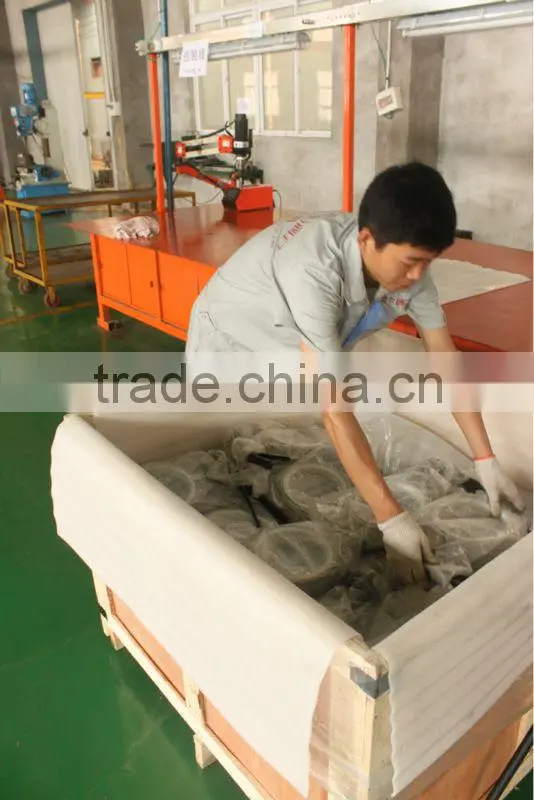 Flanged and threaded water foot valve