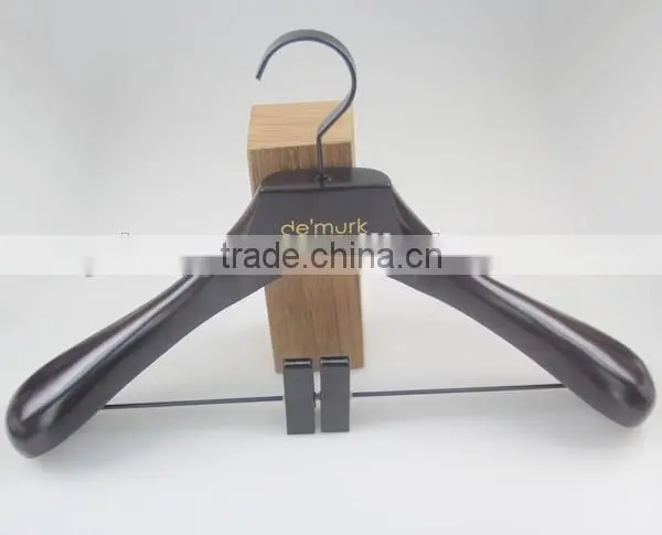 FW-1593 Luxury wood coat hanger clothes hanger