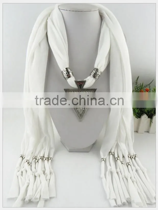 2015 Lovely new arrival hot selling ladies' scarf brand big cotton lady scarf Full diamond triangle alloy pendant jewelry scarf