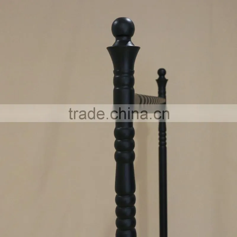 Metal calabash classical cloth display racks, garment racks