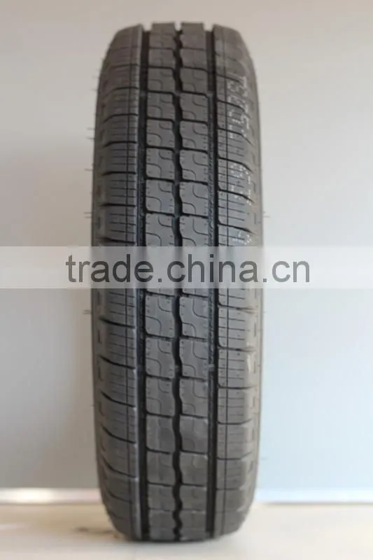 Made in China Semi-Radial Passenger Car tire 215/65R16C