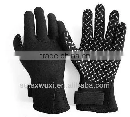 Neoprene waterproof gloves